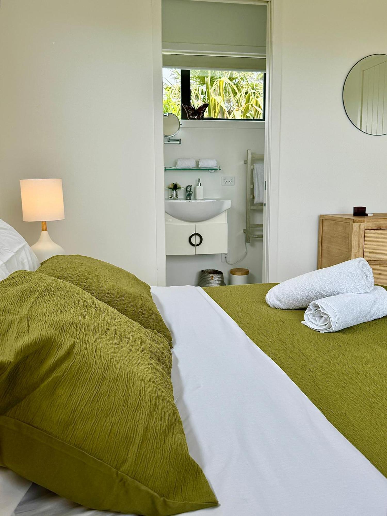 Room At Raglans Travellers Rest Coastal Retreat Ngoại thất bức ảnh